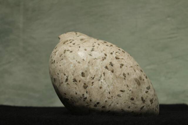 Bird Made Of Alabaster - Hand Flatterer Sculpture - image 1