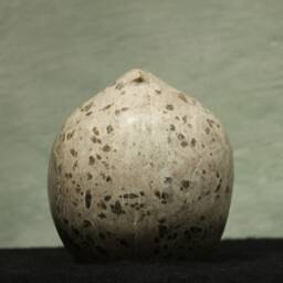 Bird Made Of Alabaster - Hand Flatterer Sculpture - thumbnail 2