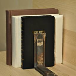 Housewarming Gift, Bookend Art Books, Metal Decor, Unique Gift For Him, Art, Steampunk Style, Living Room Industrial Style - thumbnail 2