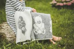 New Zealand Wool Blanket Reversible Teddy Bear Throw, 90x130 cm - thumbnail 1