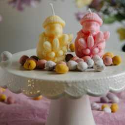 Easter Duck Candle - Handmade Pastel Spring Home Decor - thumbnail 2