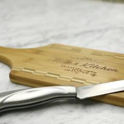 "Personalized Paddle Shaped Bamboo Cutting Board 13 1/2"" X 7" - thumbnail 4