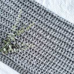 Chunky Knit Baby Blanket Handmade Acrylic Pram Blanket - 25x15 Inches - thumbnail 3
