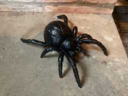 Cast Iron Metal Spider Garden/Indoor Ornament