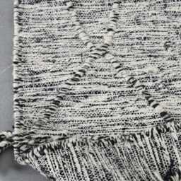 Handmade Moroccan Kilim Rug Black & White Wool Berber Mat - 3.5x2.1 Ft - thumbnail 4