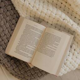 Family Blanket, Unique Mom Home Decor, Handmade Plaid, Chunky Soft Plush Cover - thumbnail 2