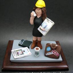 Daughter's Graduation Gift - Figurine Personalized Custom Made Clay Statue Gift For Wife, Daughter, Sister, Girlfriend - thumbnail 2