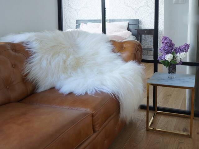 "Sheepskin Icelandic White Throw Genuine Leather Wool Carpet 52"" X 32" - image 1
