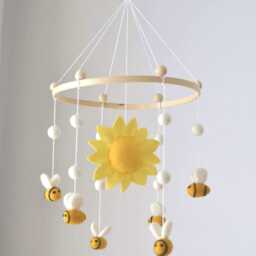 Bee Mobile/Baby Mobile/Sun Felt Mobile/Bee Nursery Decoration/Sun Decor/Ball Baby Mobile/ - thumbnail 4
