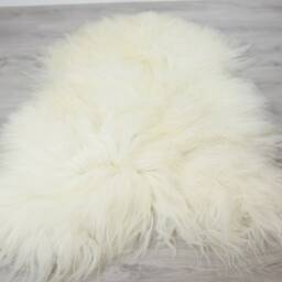 On Sale Exclusive Genuine Natural Icelandic Sheepskin Rug, Pelt, Super Soft Long Fur Large Throw White Sheep Skin - thumbnail 2