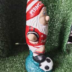 Manchester United Football Garden Gnome - thumbnail 2