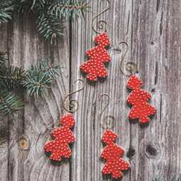 Ceramic Christmas Tree Ornaments Red Dotted Spruce Set Of Four - thumbnail 3