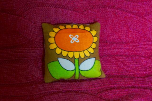 Handmade Vintage Retro Flower Fabric Lavender Bag - image 1