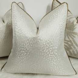 Ivory Cushion Cover Piped in Gold Luxury Home Decor Animal Jacquard Accent Perfect Pillow Cover For Sofa Or Bed - thumbnail 4