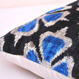 Handmade Silk Velvet Ikat Pillow Cover, Blue & Black - thumbnail 3