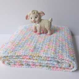 Crochet Baby Blanket Soft Acrylic, Newborn Size, Unisex Gift - thumbnail 2