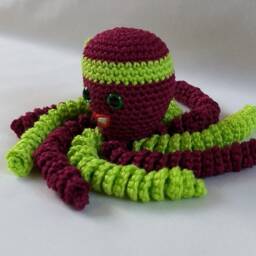 Crochet Octopus - thumbnail 3