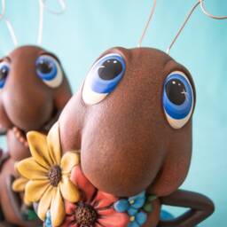 Oversized Picnic Ant Sculptures Whimsical Garden & Patio Decor For Outdoor Yard Art Enthusiasts - thumbnail 2