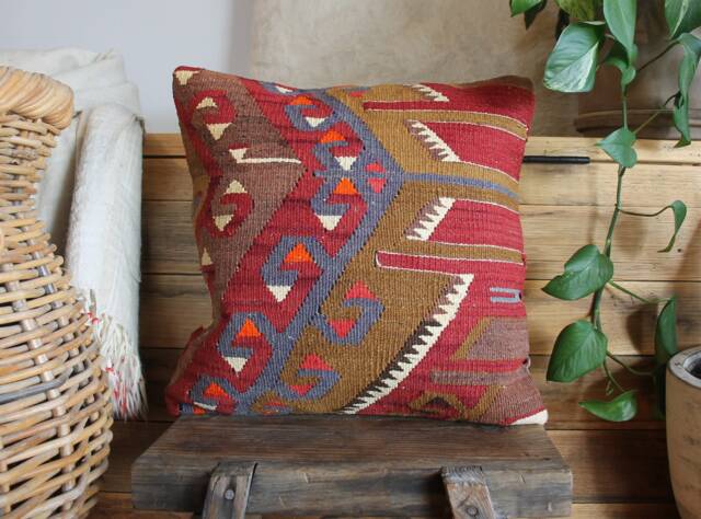 Vintage Kilim Pillow Cover - 16 Inch, Handwoven Wool Rug Cushion - image 1