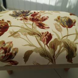 Footstool in Laura Ashley Gosford Paprika - thumbnail 2