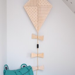 Kite Plywood Wall Lamp - thumbnail 2