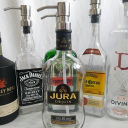 Jura Whisky Soap Dispenser, 70Cl Gift With Stainless Dispenser - thumbnail 2