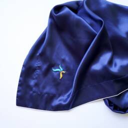 22 Momme Mulberry Silk Pillowcase - Navy, Hypoallergenic - thumbnail 4