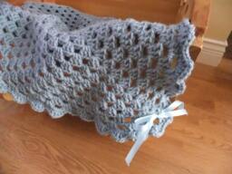 Sweet Blue Dreams Baby Blanket PDF Crochet Pattern
