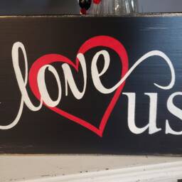 I Love Us Wood Sign Valentine's Day Decoration Wall Hanging Rustic Primitive Farmhouse Decor Gift Heart - thumbnail 3