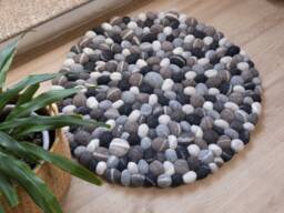 Felt Natural Round Stone Pebble Rug, Handmade Wool Pom Carpet For Room Decor, Rugs For Living Room, Bathroom, Free Shipping - thumbnail 1