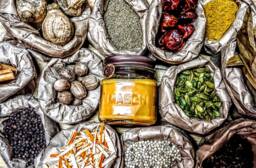 Marrakech Moroccan Spice Scented Soy Candle - thumbnail 1