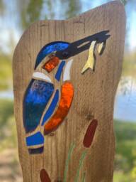 Kingfisher Bird Garden Sculpture - Personalised Reclaimed Wood & Stained Glass
