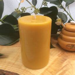 100% Beeswax Candle Chunky Pillar 10cm X 7cm - Made in Devon - thumbnail 2