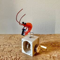 Shrimp Playing A Melodica, Wooden Automaton - thumbnail 4