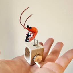 Shrimp Playing A Melodica, Wooden Automaton - thumbnail 3