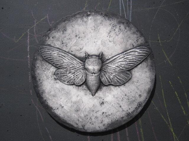 Cicada Concrete Icon Insect Art Wall Sculpture - image 1