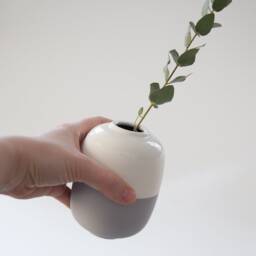 Small Flower Vase, Simple Modern Design, Various Pastel Colors To Choose From - thumbnail 2