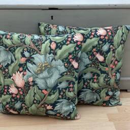 William Morris Helmshore Floral Linen Cushion Cover Double Sided Pillow Sham - thumbnail 2