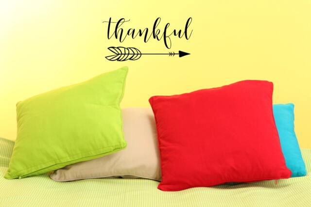 Thankful With Arrow - Vinyl Decals -Stickers Wall Decor Arrows Home Stickers - image 1