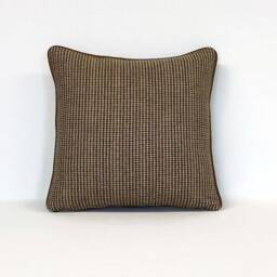 The Dogtooth Piped Cushion - thumbnail 3