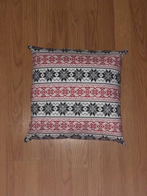 Red & Black Snowflake Pillow Cover - image 1