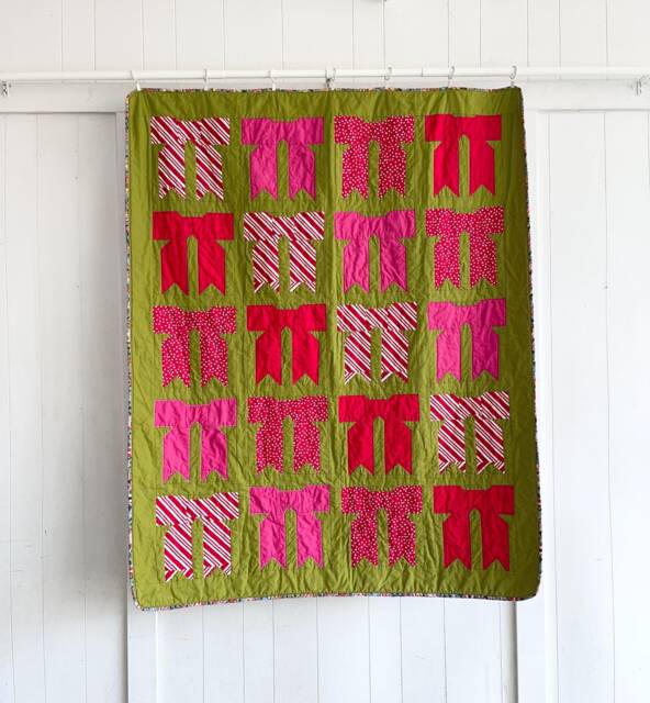 Handmade Holiday Bow Quilt Pink & Red Christmas Patchwork Throw - image 1