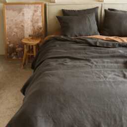 Linen Sheet Set in Charcoal. Bedding Black. Queen Linen Fitted, Flat - thumbnail 2
