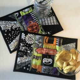 Halloween Lap Quilt Or Wall Hanging With Free Pillow Case 16019 - thumbnail 4