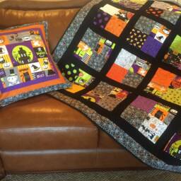 Halloween Lap Quilt Or Wall Hanging With Free Pillow Case 16019 - thumbnail 3