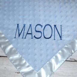 Dimple Dot Blanket Personalized - thumbnail 2