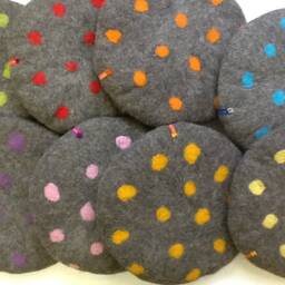 Handfelted Seat Cushion With Polka Dots/Great Sitting - thumbnail 4