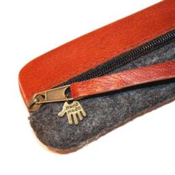 Leather & Wool Felt Pencil Case Handmade Elegant - thumbnail 3