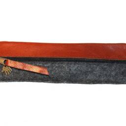 Leather & Wool Felt Pencil Case Handmade Elegant - thumbnail 4