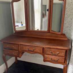 French Oak Dressing Table With 3 Way Mirror - thumbnail 2